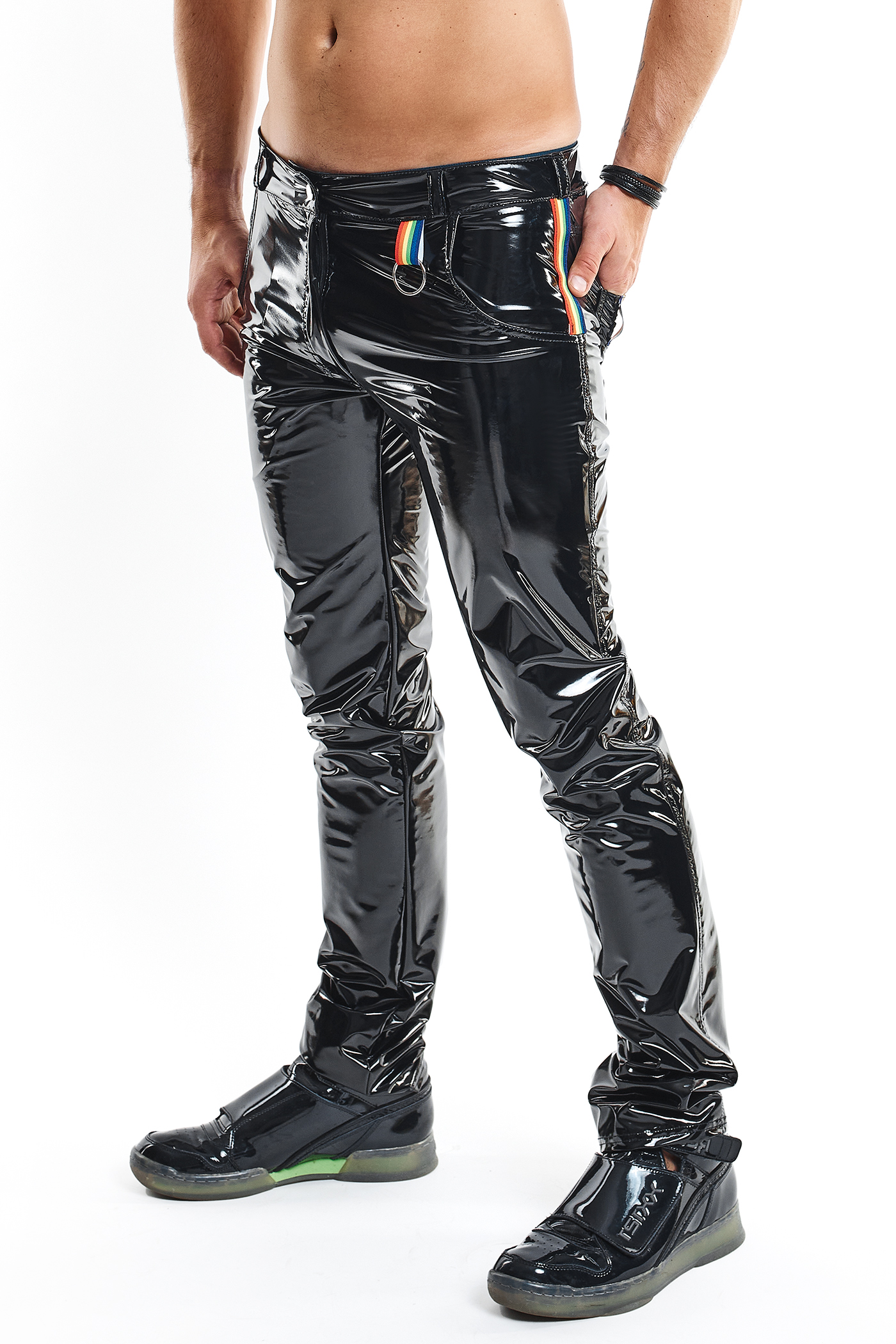 Herren PVC Hose RMValerioRBW schwarz, Schwarze PVC-Hose mit niedriger Taille, praktischen Taschen und einzigartigen Rege