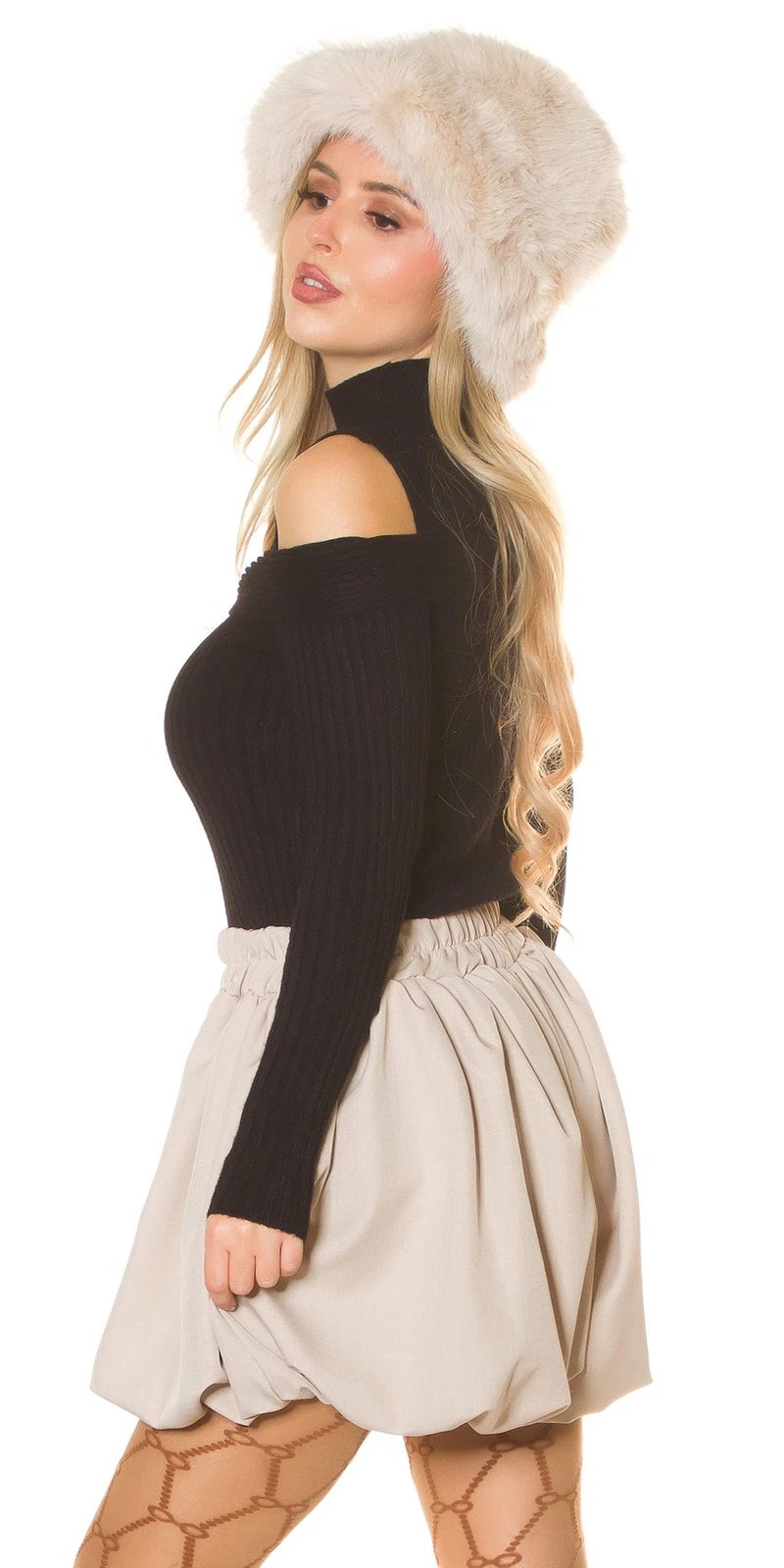 Turtle Neck Strickpullover mit Cut-Outs im Cold-Shoulder-Look, modisch, lässig und perfekt für entspannte Tage!