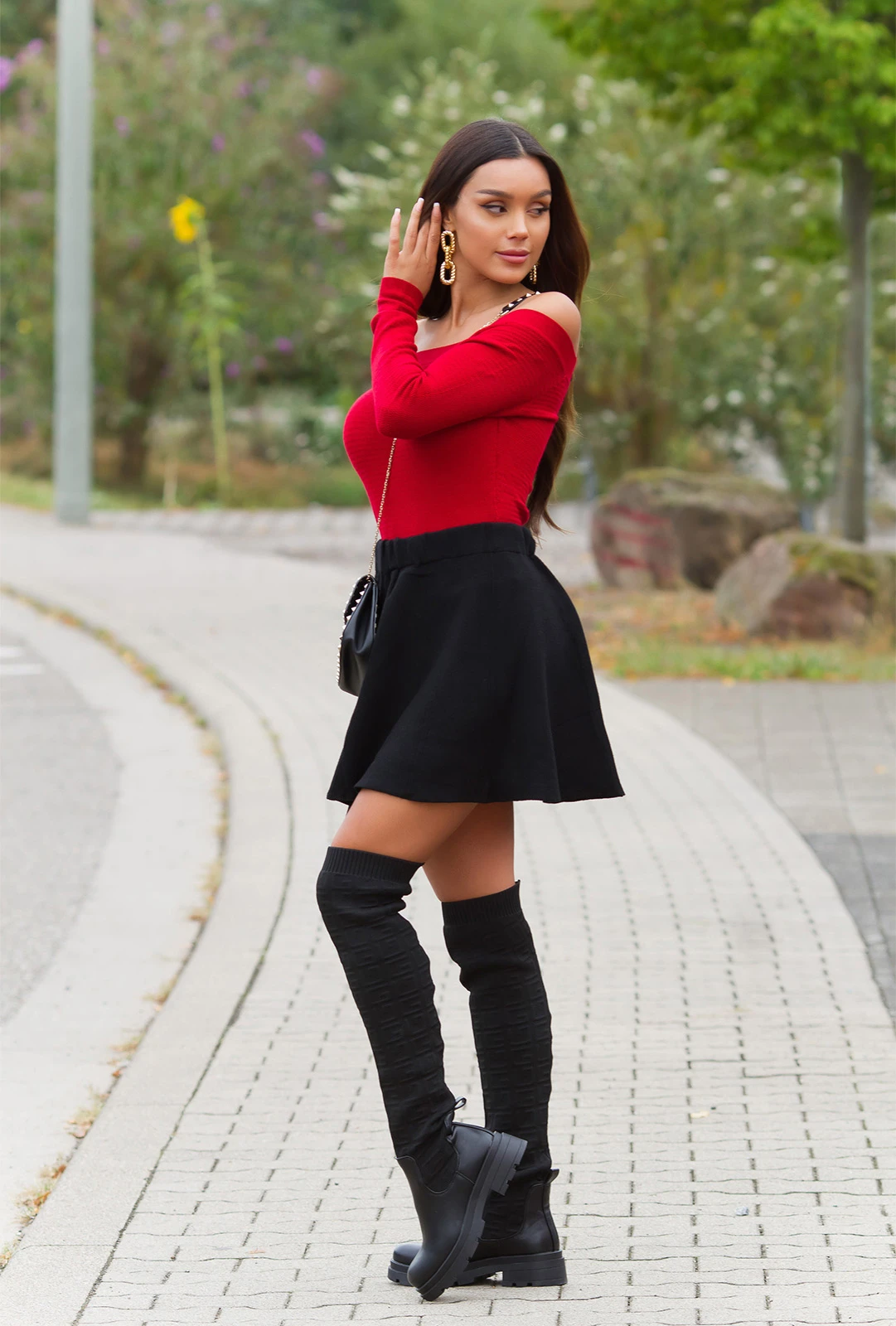 Uni Off Shoulder Feinstrick Pullover