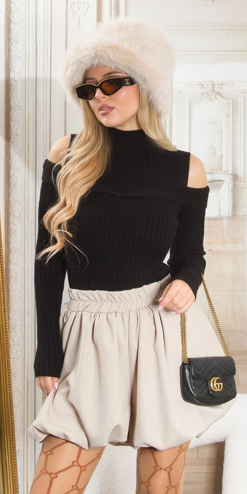 Turtle Neck Strickpullover mit Cut-Outs im Cold-Shoulder-Look, modisch, lässig und perfekt für entspannte Tage!