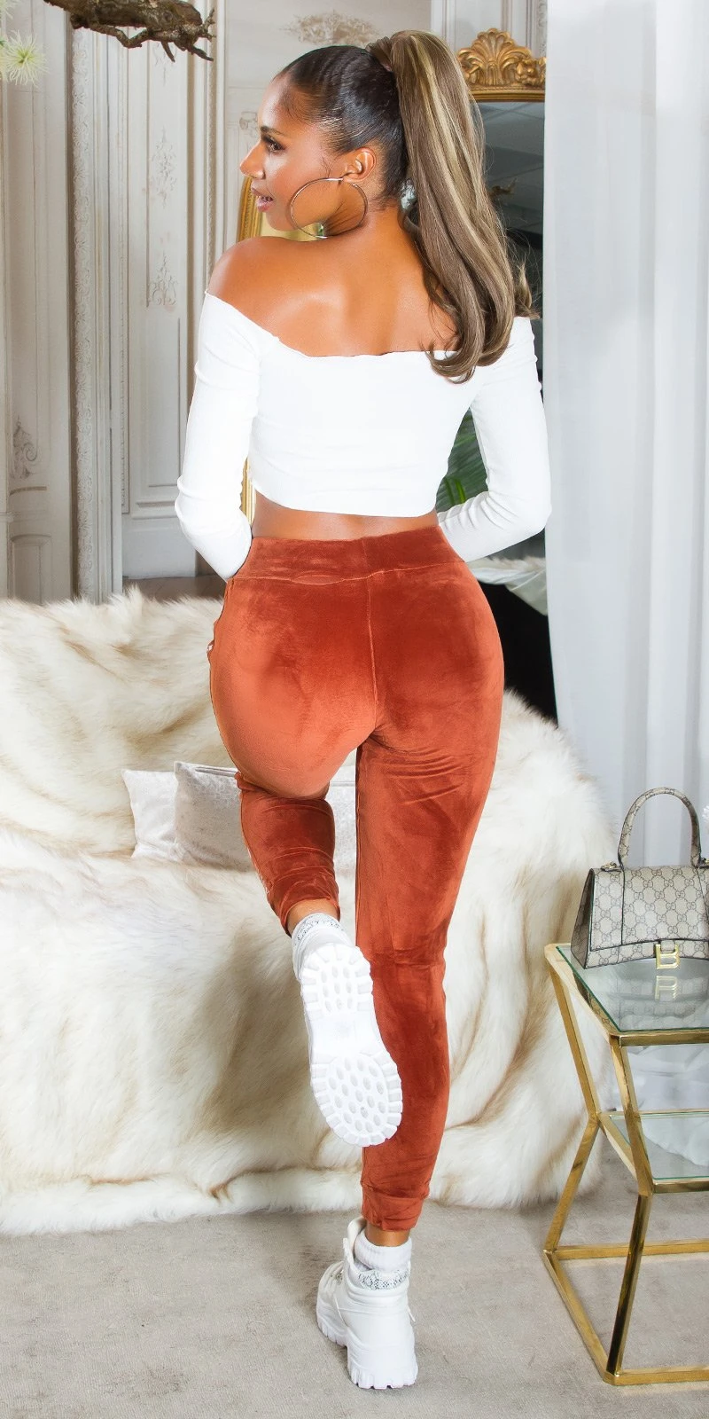 Sporty Highwaist Jogger im Nicki-Look mit Kontraststreifen