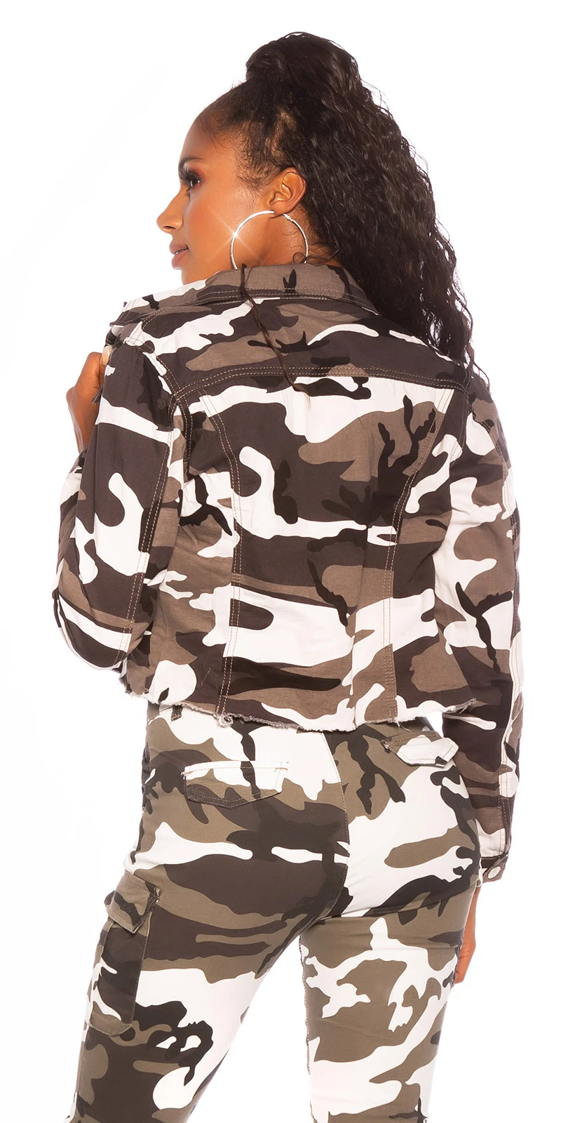 Camouflage Printed Crop Jeans Jacke im Used Look