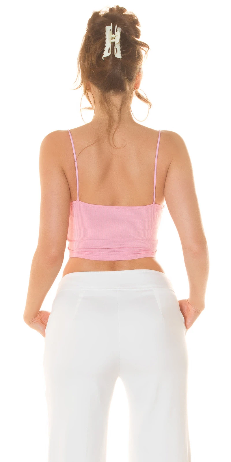 Bauchfreies Basic-Top mit Soft-Pads, Spaghettiträgern und Rundhals, feminin und vielseitig kombinierbar!