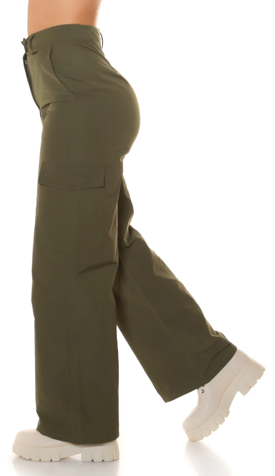 Gerade High Waist Bootcut Hose im Cargo Style