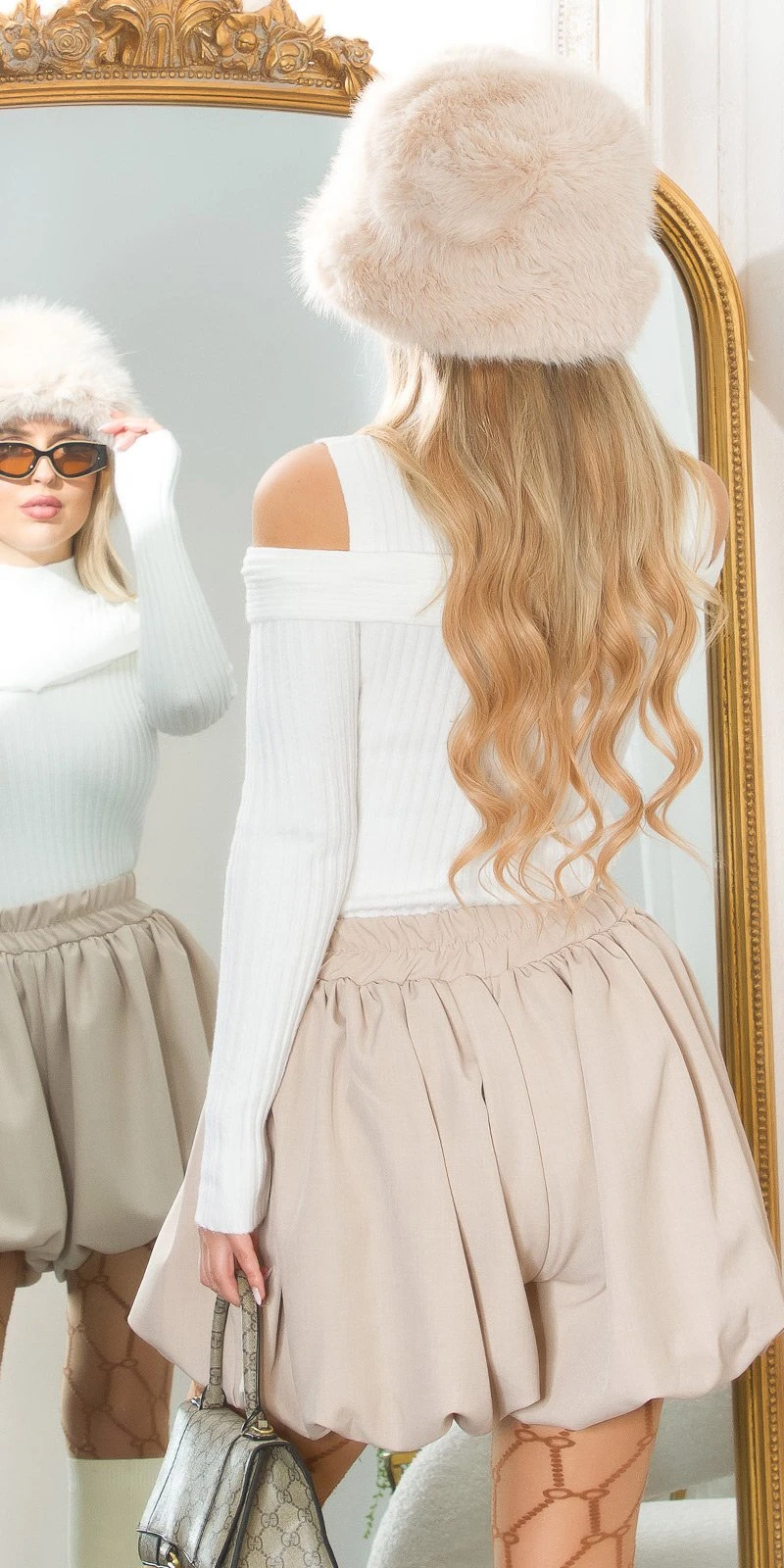 Turtle Neck Strickpullover mit Cut-Outs im Cold-Shoulder-Look, modisch, lässig und perfekt für entspannte Tage!