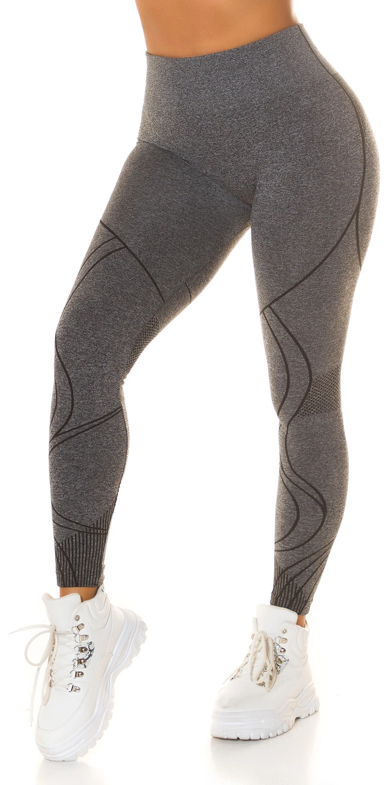 Sportliche Highwaist-Leggings mit Scrunch-Naht und stilvollem Linien-Muster für perfekten Komfort und Form